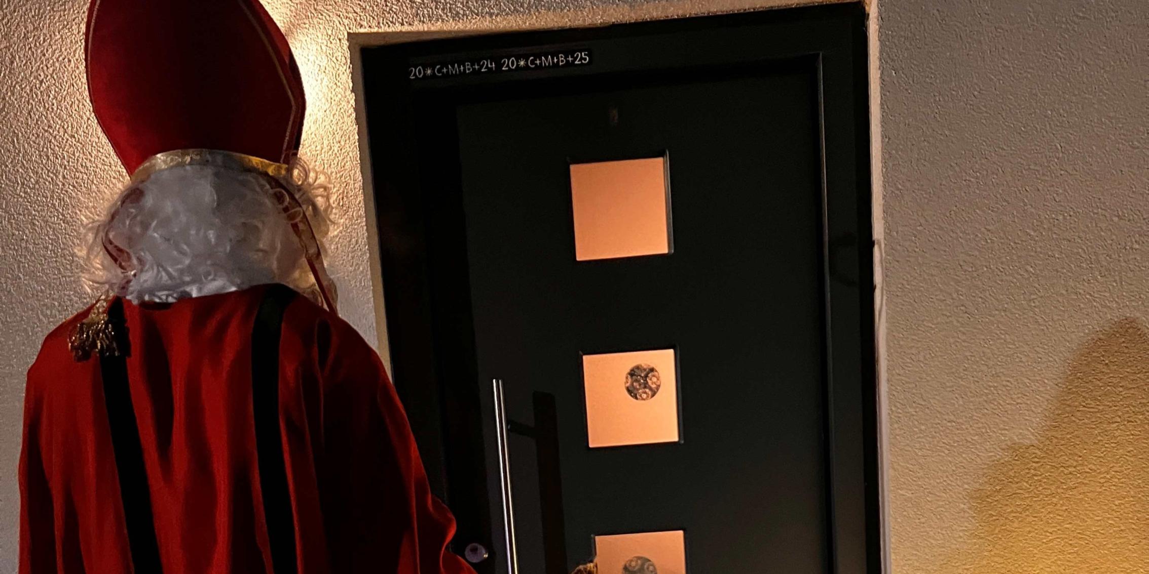 PRKH Nikolaus an einer Hastür2